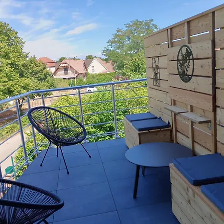 Les Tilleuls Piscine Ete 2026 アパート Scherwiller